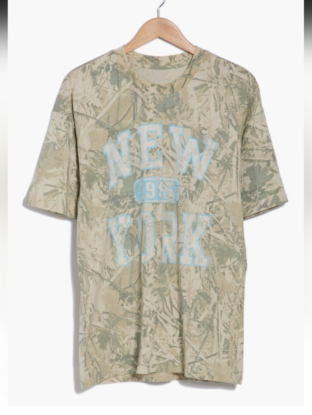 Hi Res Vintage-Inspired New York Graphic Tee * Medium * NWT Nordstrom